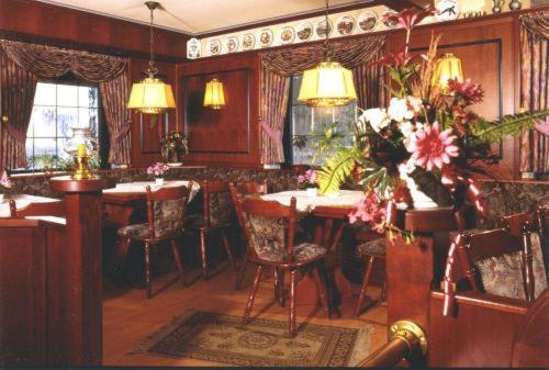Landgasthof Deutsches Haus Ulmbach Eksteriør billede